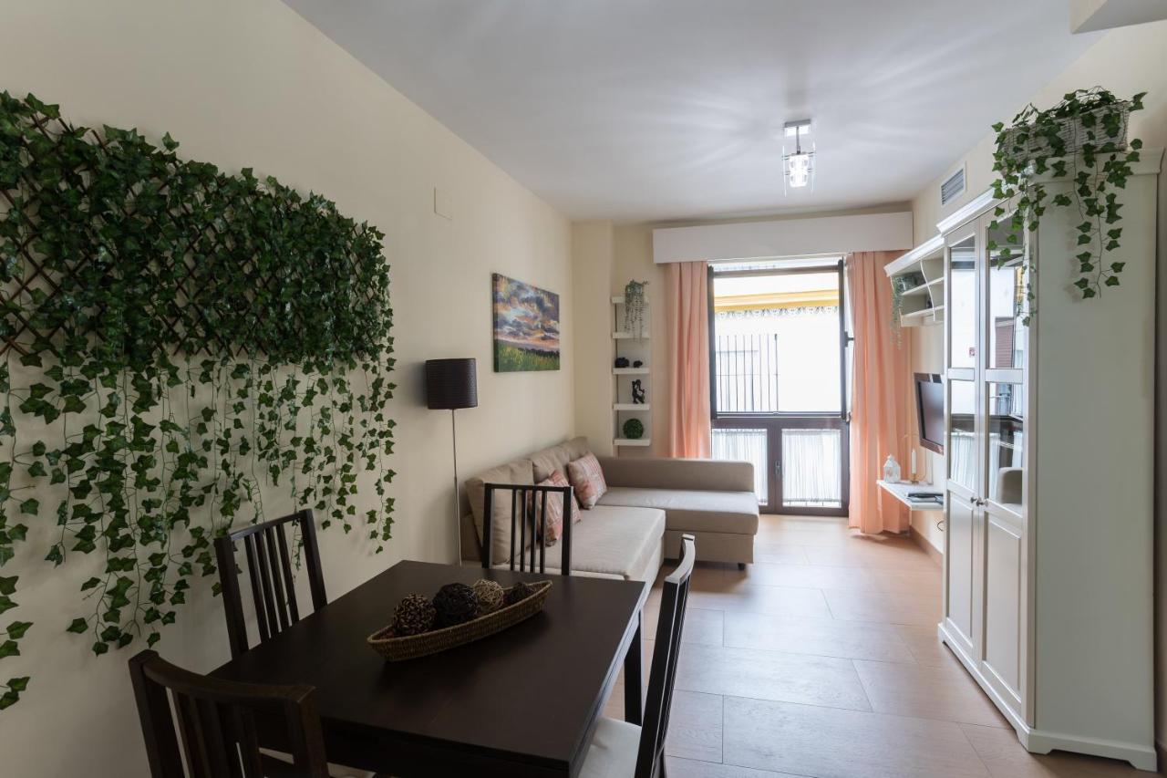 Sol Sevilla Urban Apartment Extérieur photo